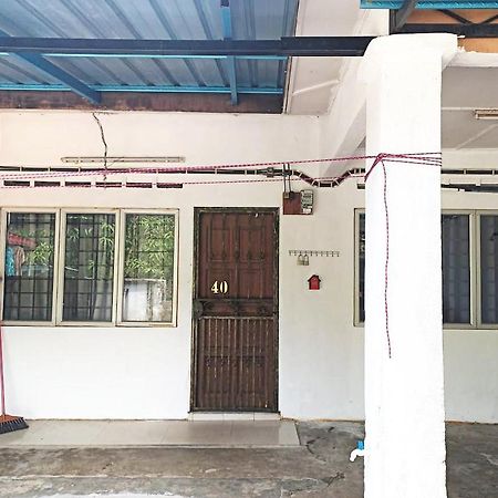 Ayuhomestay Ii, Kundang Gamuda Garden Rawang Dış mekan fotoğraf