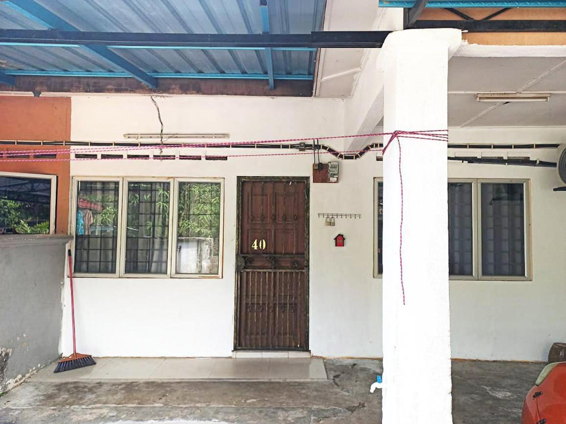 Ayuhomestay Ii, Kundang Gamuda Garden Rawang Dış mekan fotoğraf